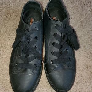 3/$15 Non-slip black kitchen shoes size 8.5